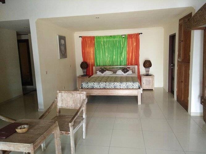 Frangipani Beach Hotel