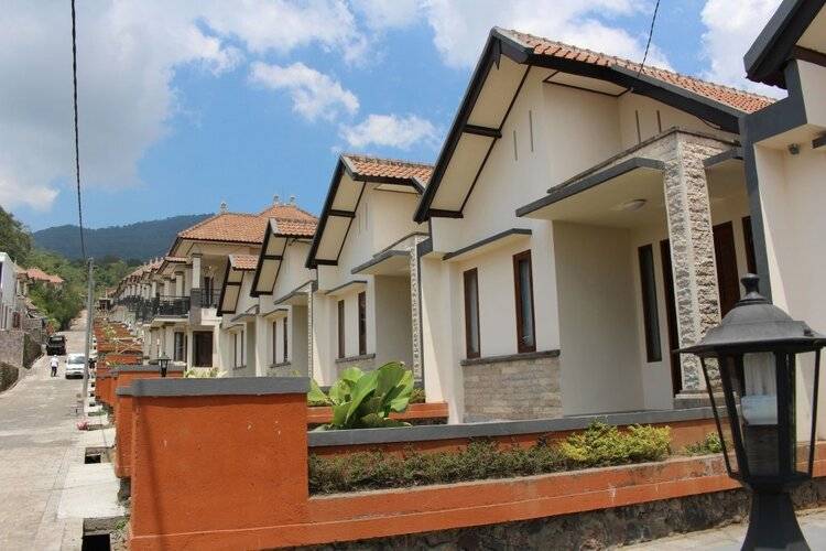 Clv Hotel & Villa