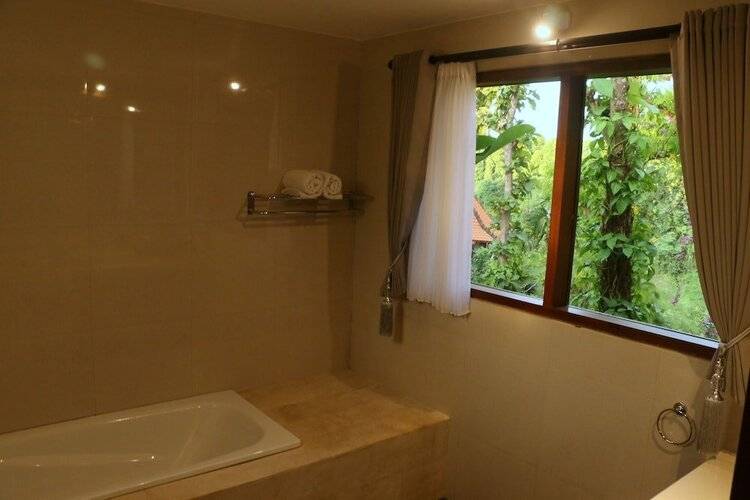 Shanti Natural Panorama View Hotel