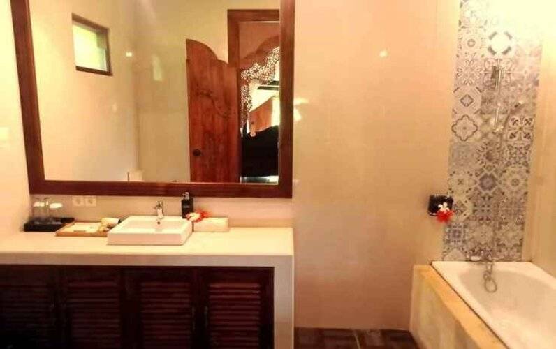 Shanti Natural Panorama View Hotel