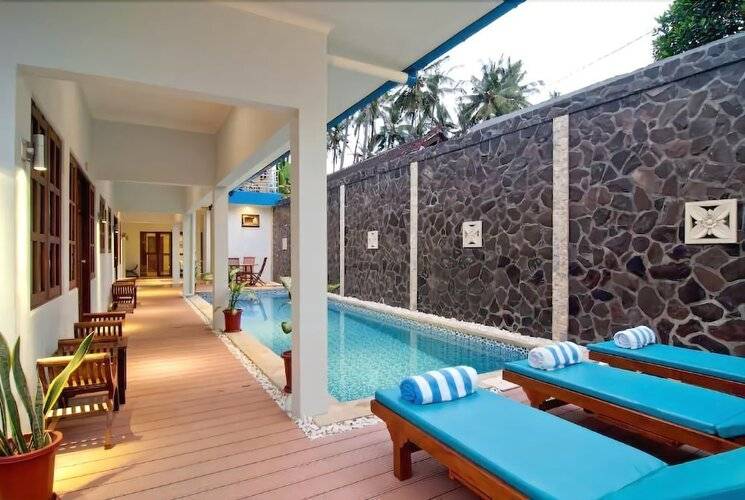 Lovina Oasis