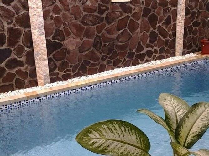 Lovina Oasis