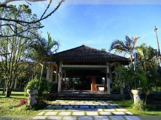 Enjung Beji Resort