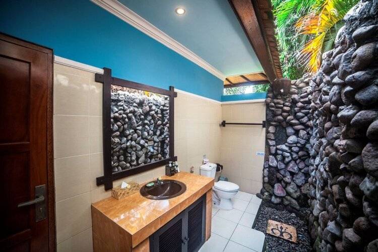 Man's Cottages And Spa