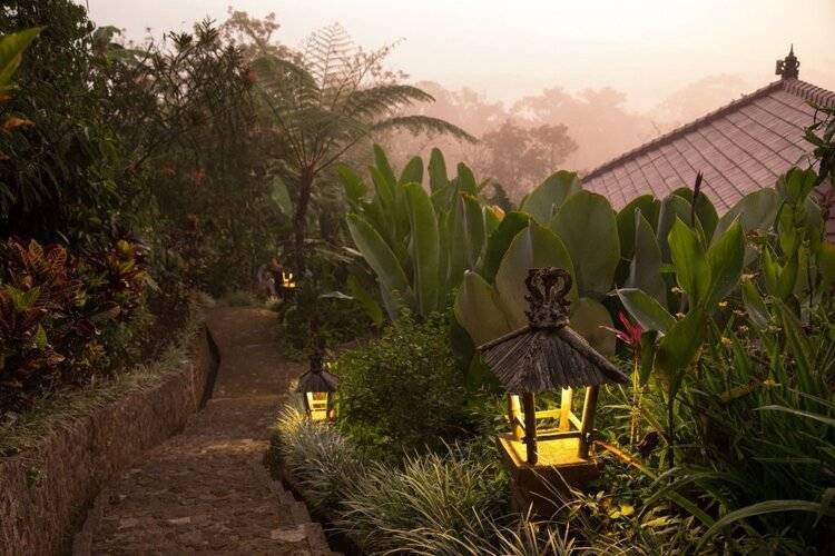 Munduk Moding Plantation - Chse Certified