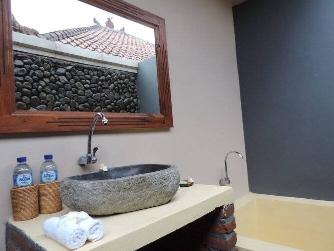 Menjangan Homestay