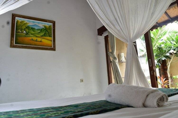 Menjangan Homestay