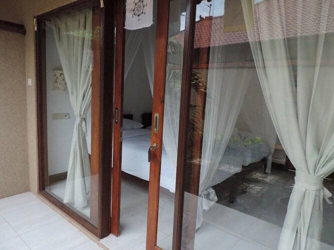 Menjangan Homestay