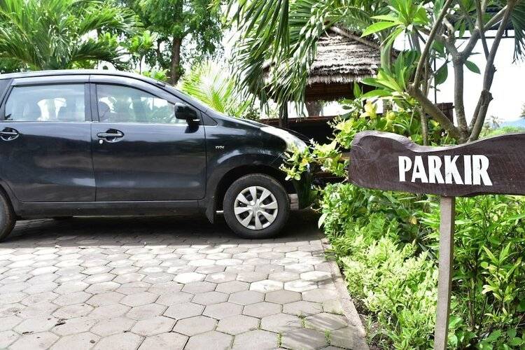 Menjangan Homestay