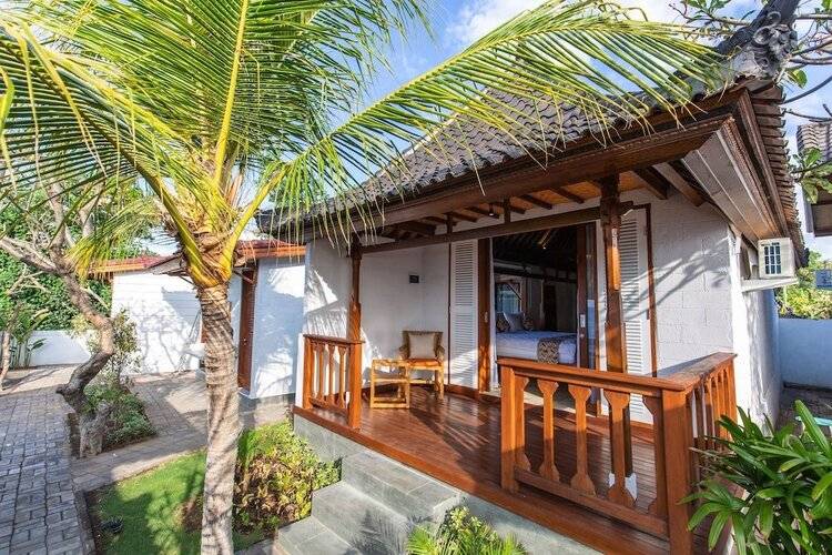 Nalika Beach Resort & Restaurant