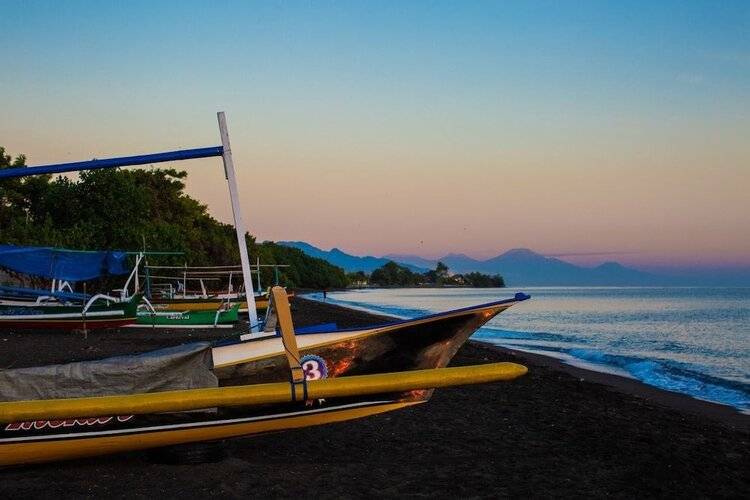 Nalika Beach Resort & Restaurant