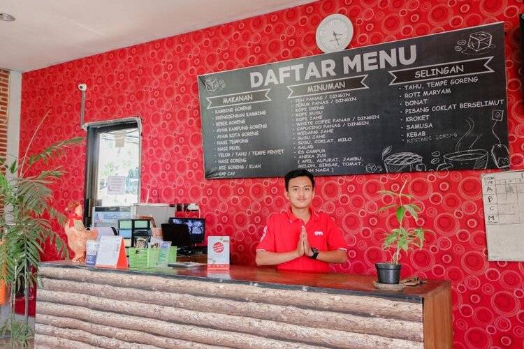 Oyo 1415 Gelora Guest House