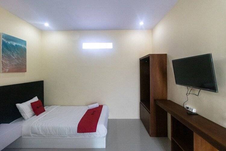 Sans Hotel Borobudur Banyuwangi