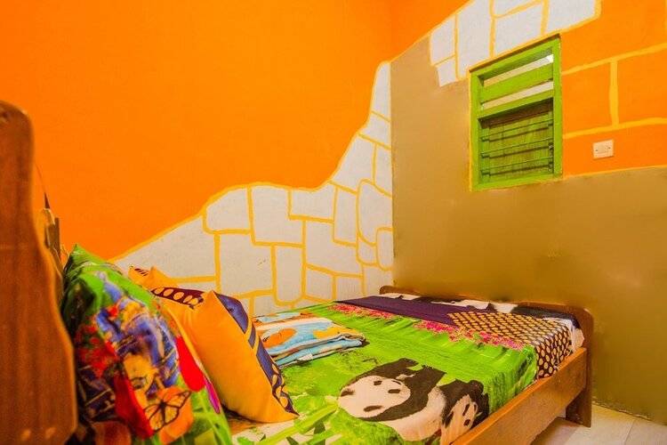Spot On 1762 Gandrung Payungan Family Inn
