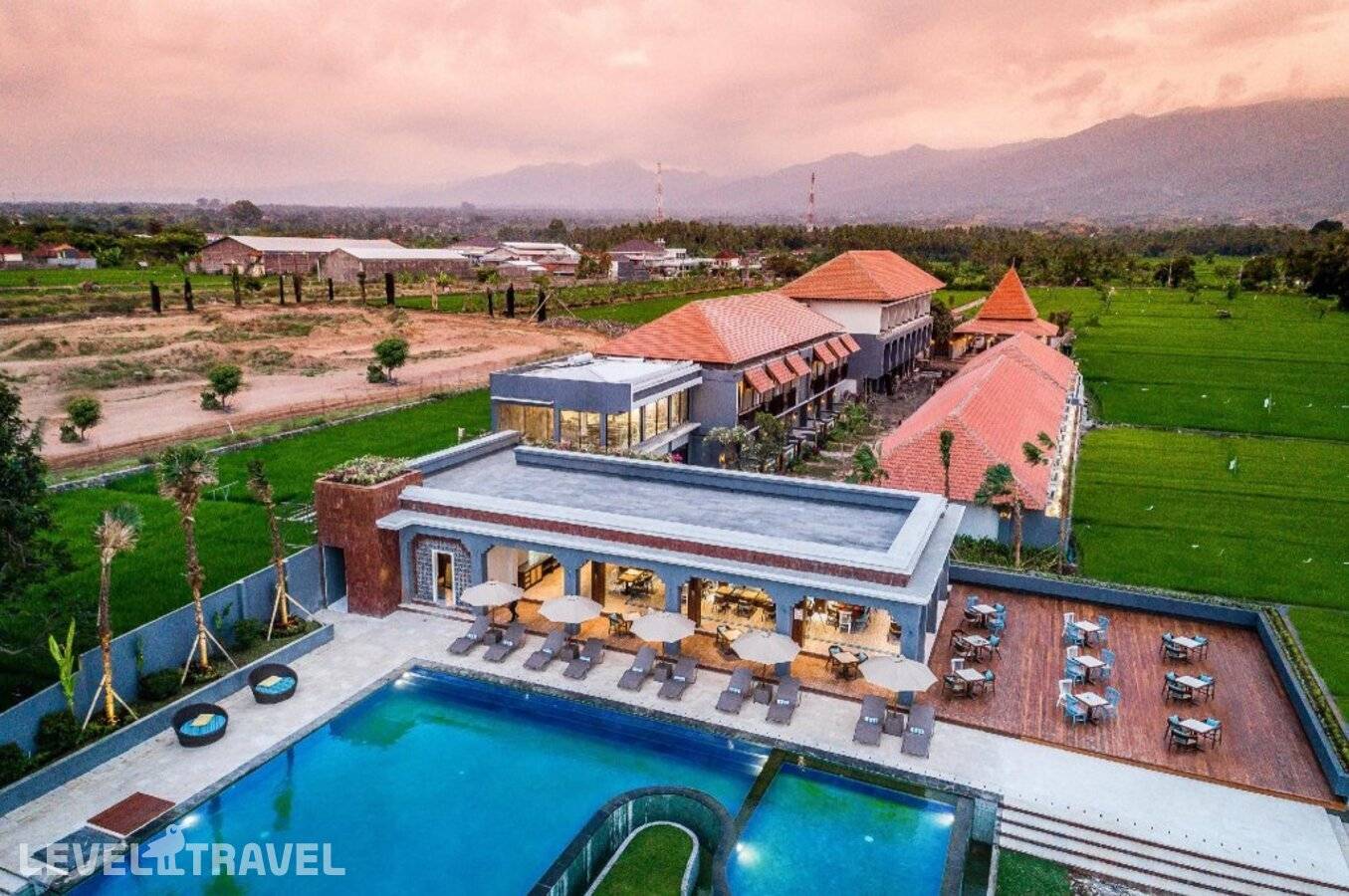Отель Lovina Beach Club And Resort — Булеленг, Индонезия