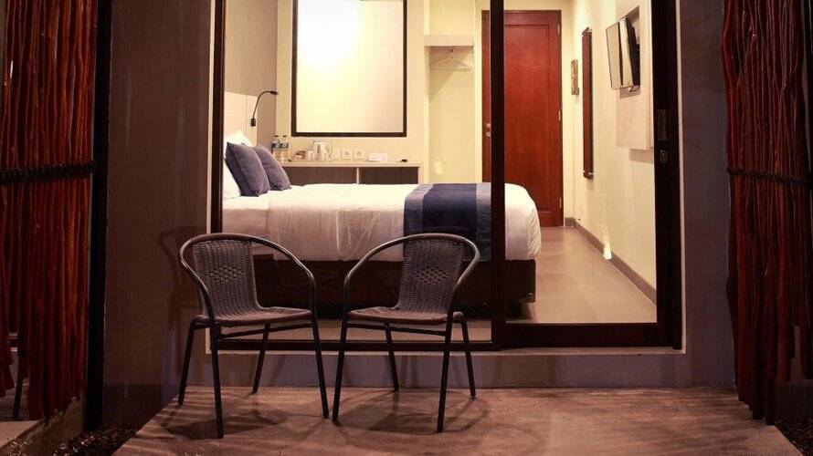 Adys Inn