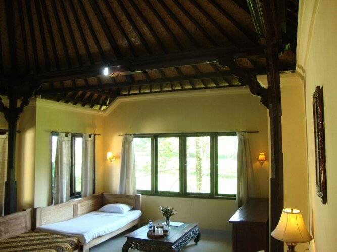 Atres Villa