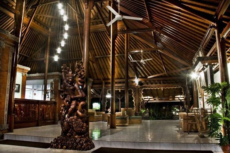 Bali Taman Beach Resort & Spa - Lovina