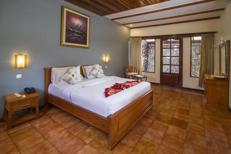Bali Taman Beach Resort & Spa - Lovina