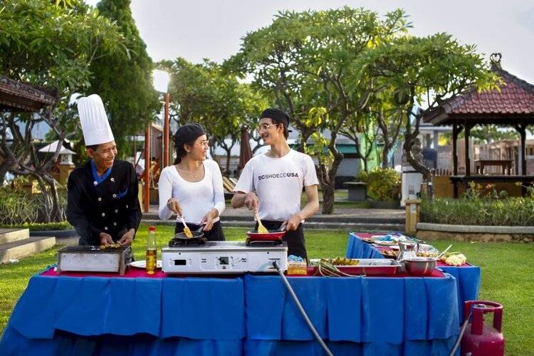 Bali Taman Beach Resort & Spa - Lovina