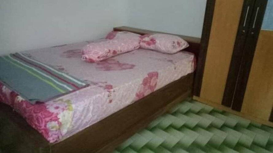 Herry Panggang Homestay And Transport Service