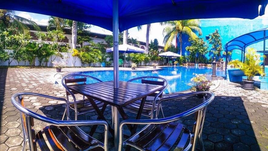 Hotel Mahkota Plengkung