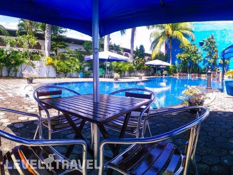 Фотография Hotel Mahkota Plengkung