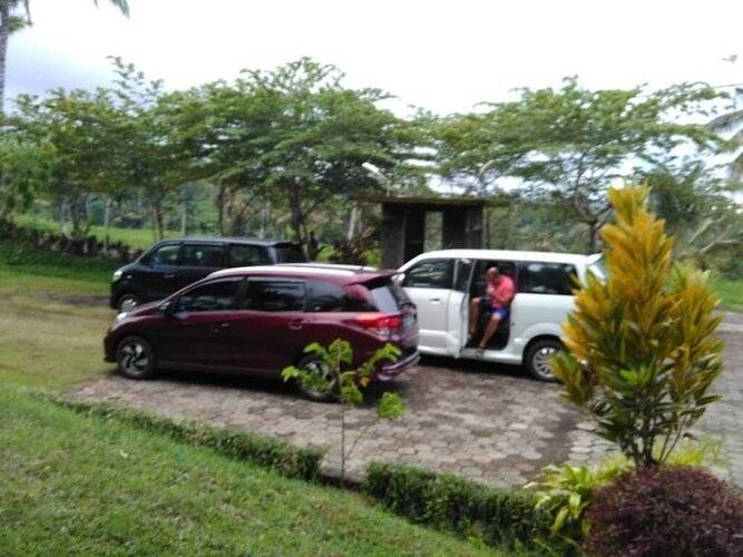 Ijen Cliff Resorts