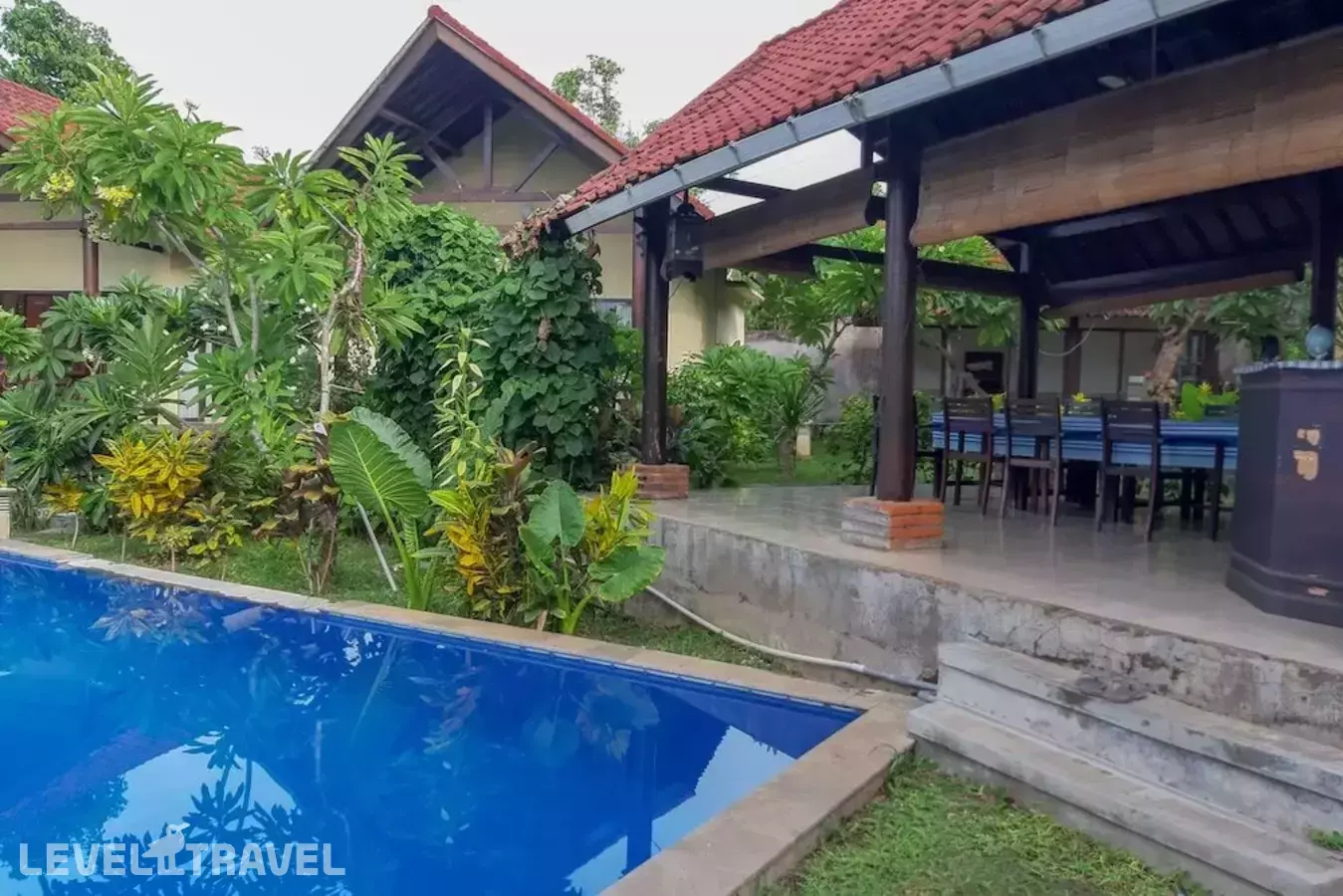 Oyo 91191 Lovina Dolphin Lodge