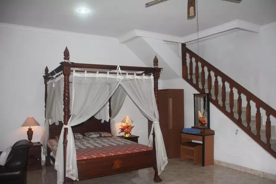 Puri Bali Lovina