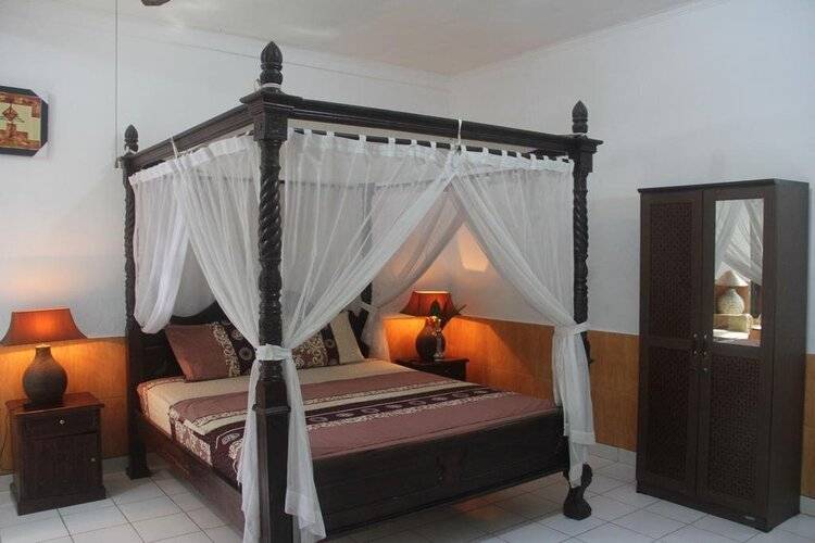 Puri Bali Lovina