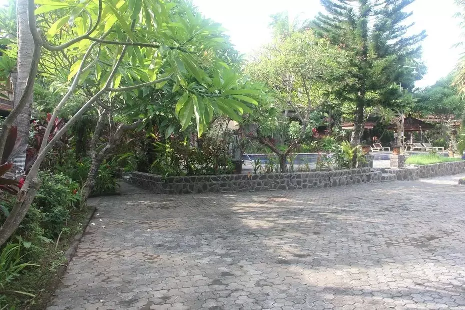 Puri Bali Lovina
