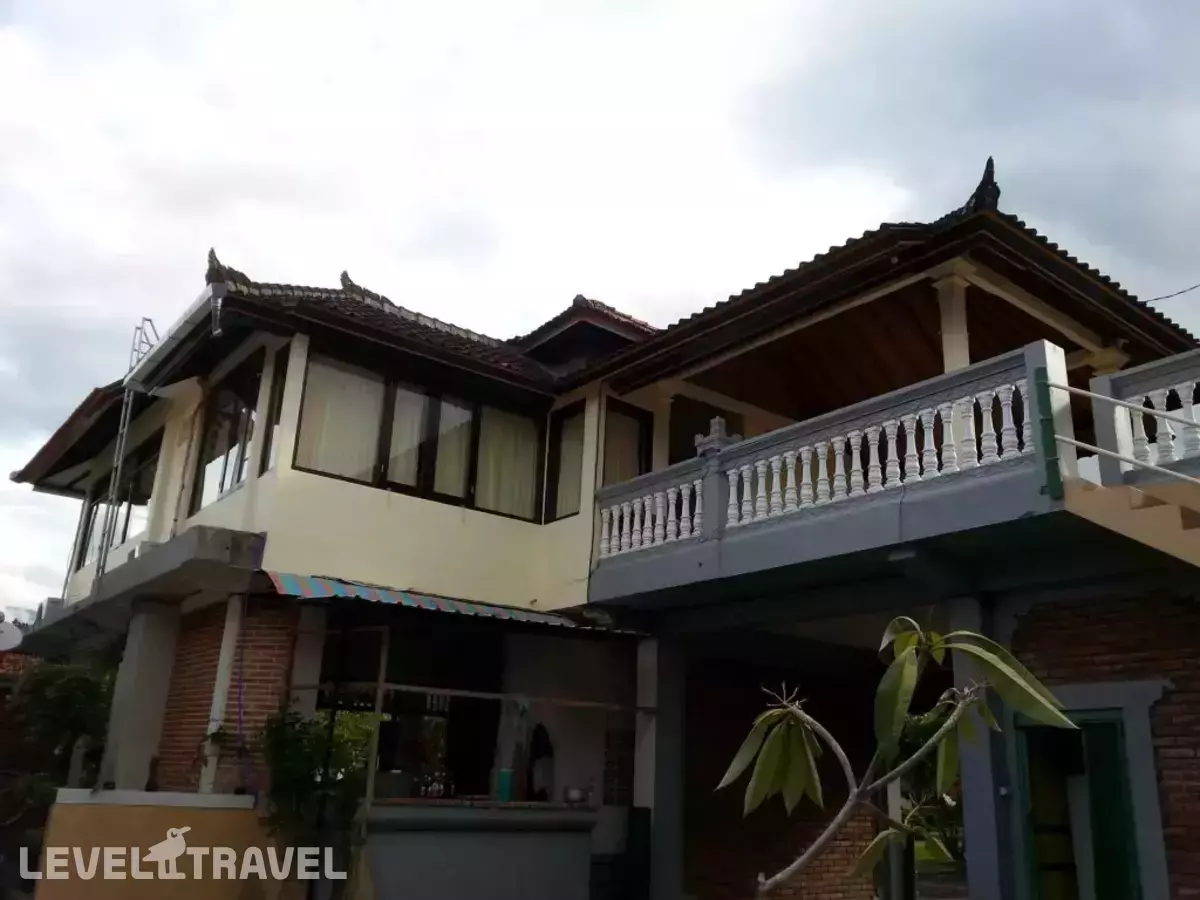 Puri Mandhara Lovina