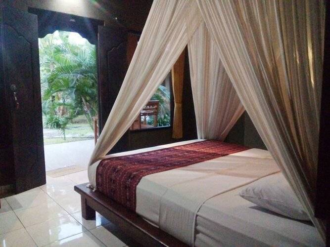 Suka Sari Cottages