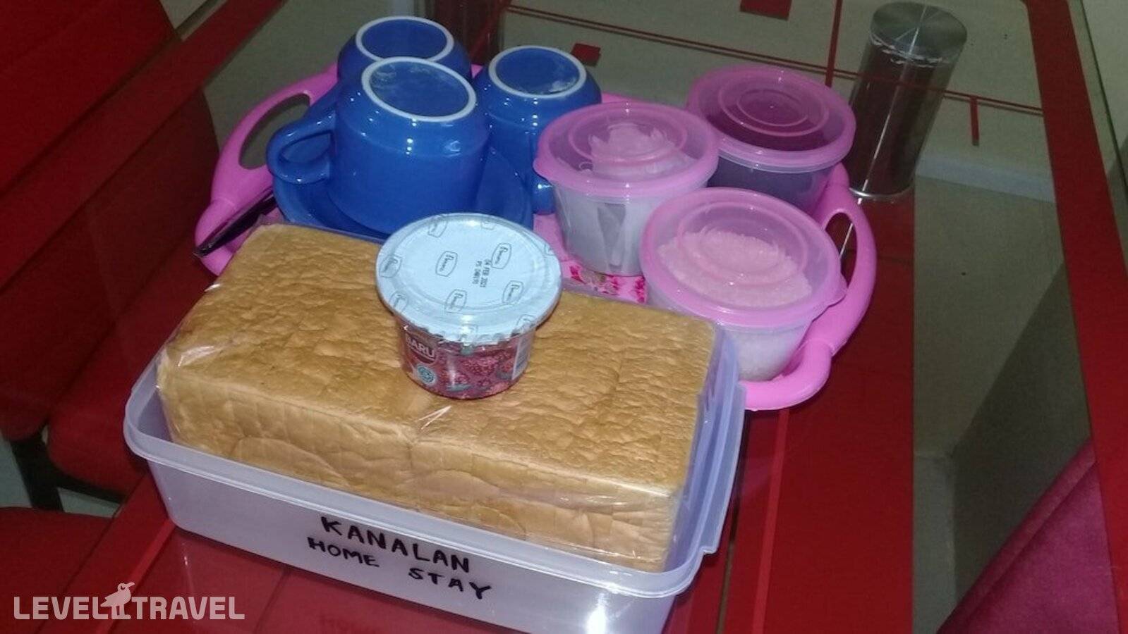 фотографии отеля Kanalan Homestay в Индонезия(Баньюванги) - фото №7