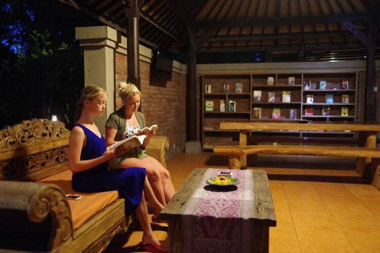 Tirta Sari Bungalows & Spa