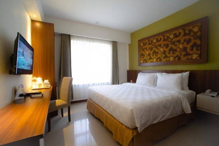 Luminor Hotel Banyuwangi Yos Sudarso