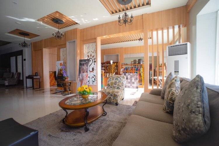 Luminor Hotel Banyuwangi Yos Sudarso
