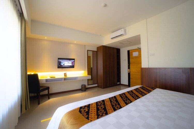 Luminor Hotel Banyuwangi Yos Sudarso