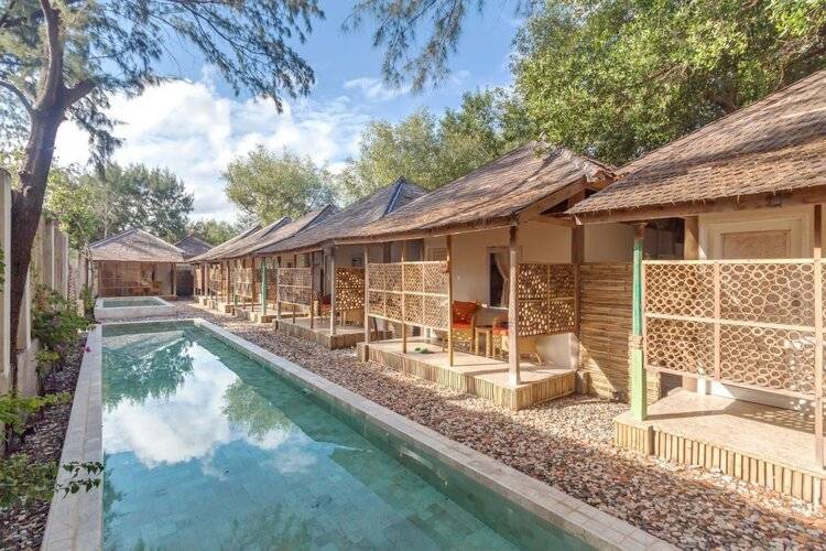 Blue Lagoon Avia Villas