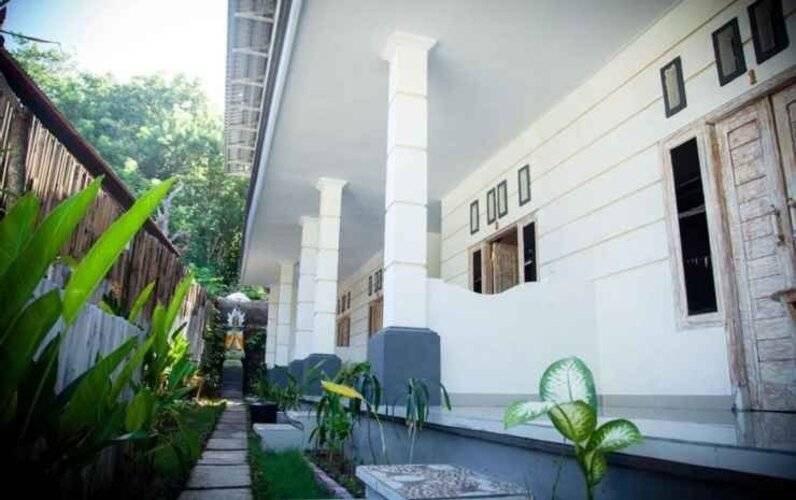 D'Reborn Guest House