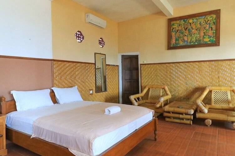 Hotel Tara Bar & Resto Air Sanih