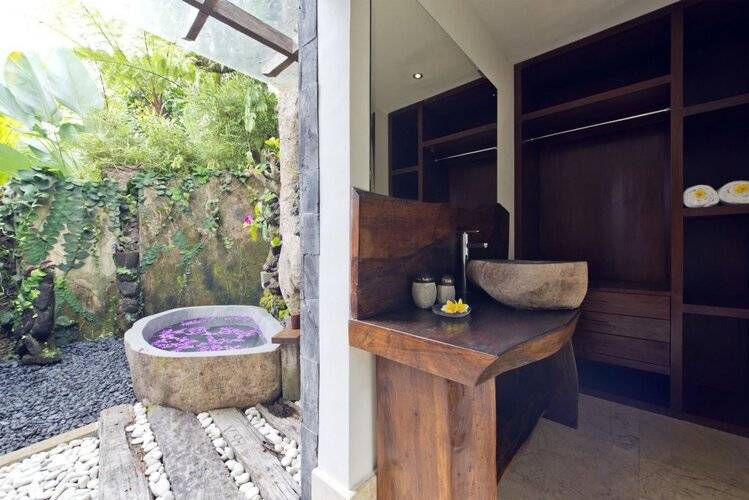 Adiwana Dara Ayu Villas