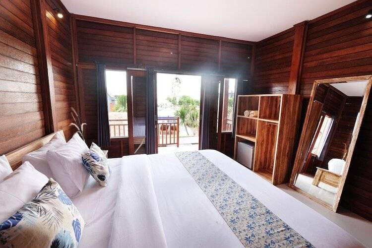 Adara Beach Hut