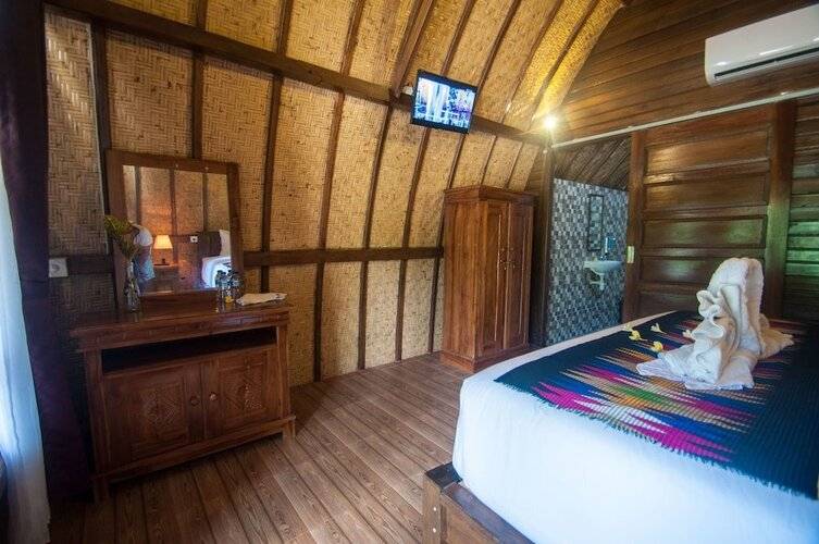 Gm Bungalow