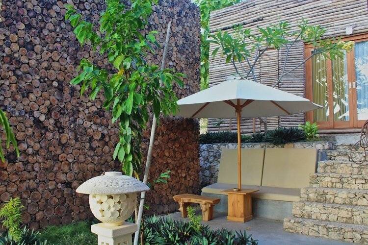 Kabeh Jati Garden Villa And Restaurant