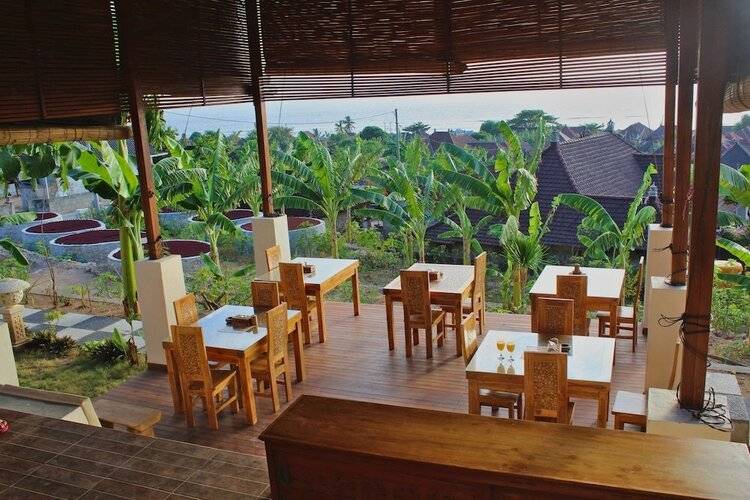 Kabeh Jati Garden Villa And Restaurant