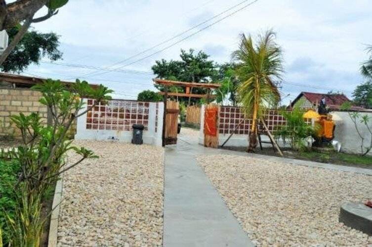 La Roja Bungalows
