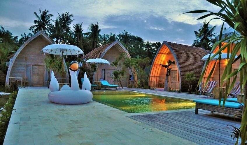 La Roja Bungalows