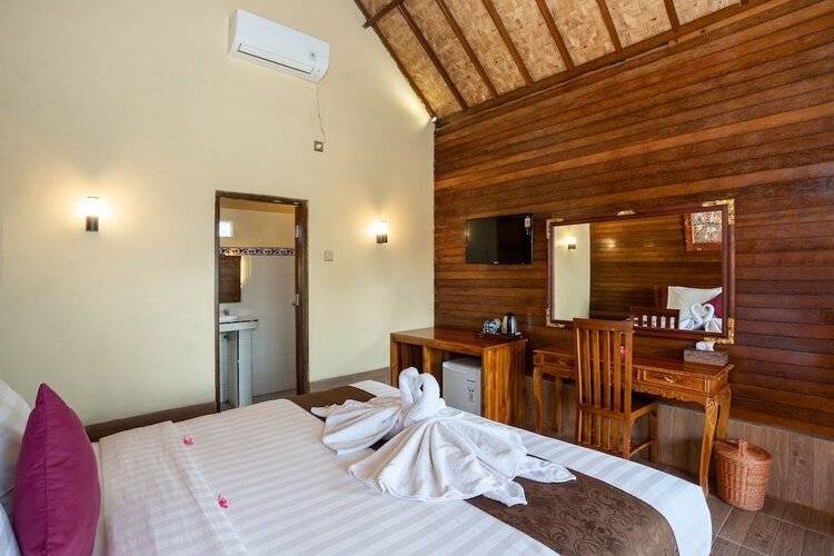 Rijet Villa Beach & Restaurant